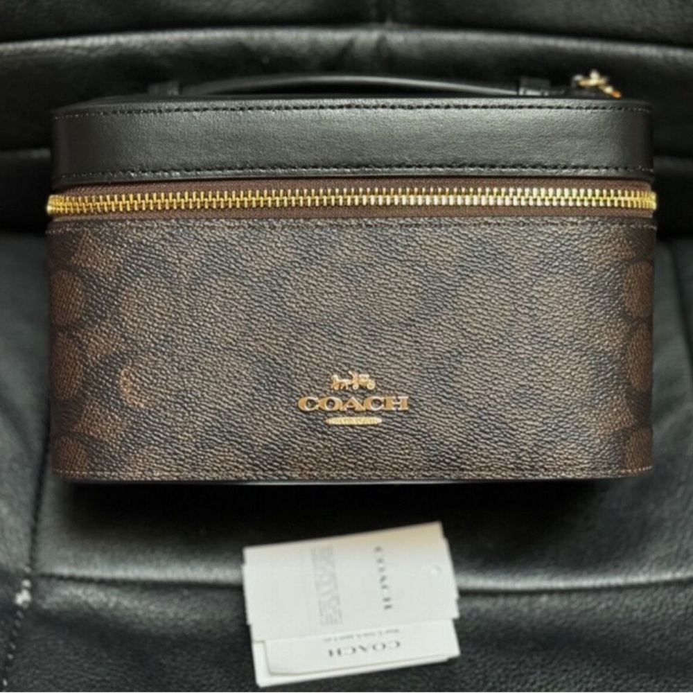 NWT Coach Cosmetic Case In Signature Canvas CW728 Walnut/ Black - Picture 4 of 11